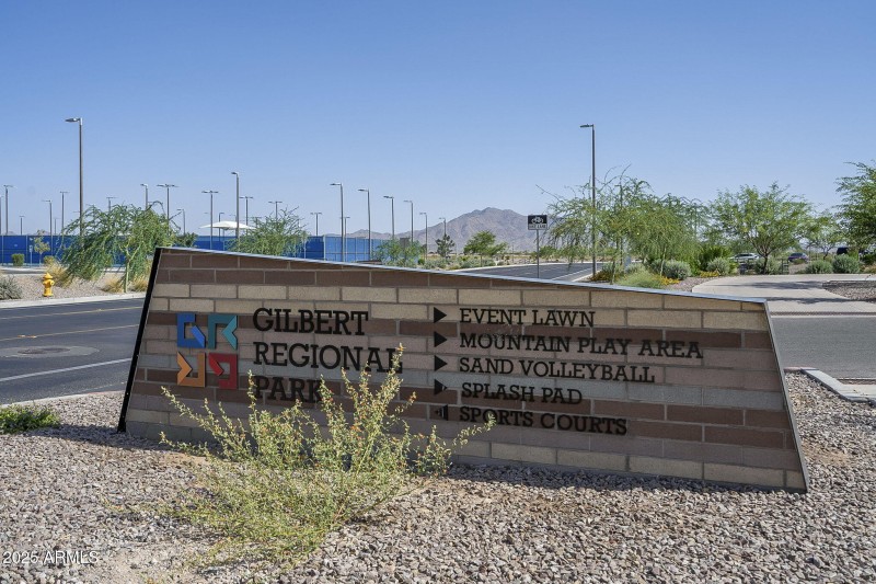 6028 S CONNIE LN, Gilbert, AZ