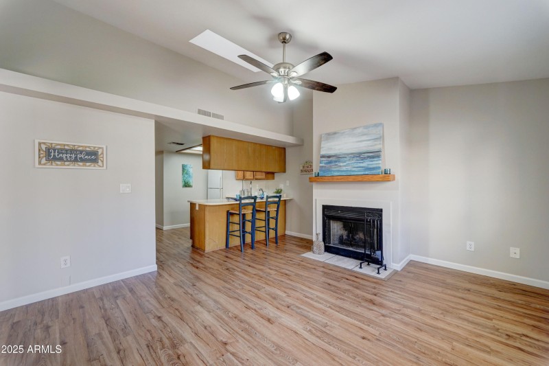 2020 W Union Hills Dr #127-9