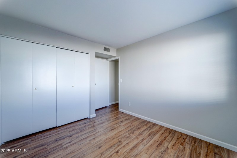 2020 W Union Hills Dr #127-19