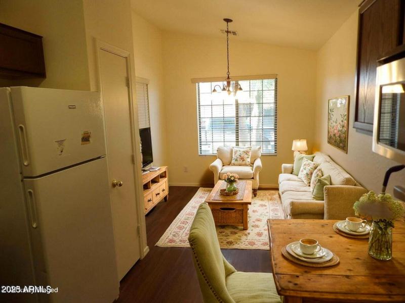 hildalgo-kitchen-nook - Kitchen - Farmho