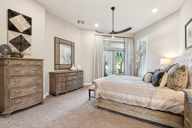 33-web-or-mls-W Molly Ln-S2910-033