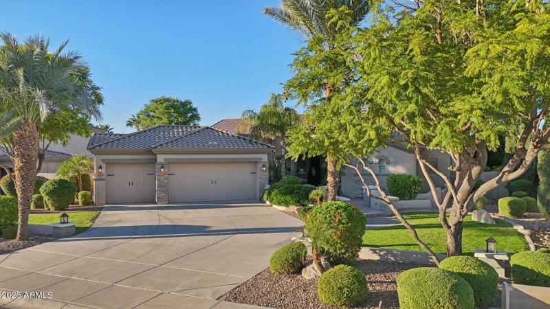 53-web-or-mls-W Molly Ln-S2910-053