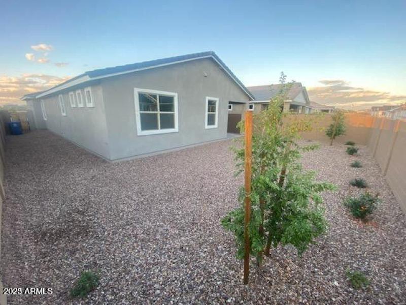 20220330022523574101000000-o