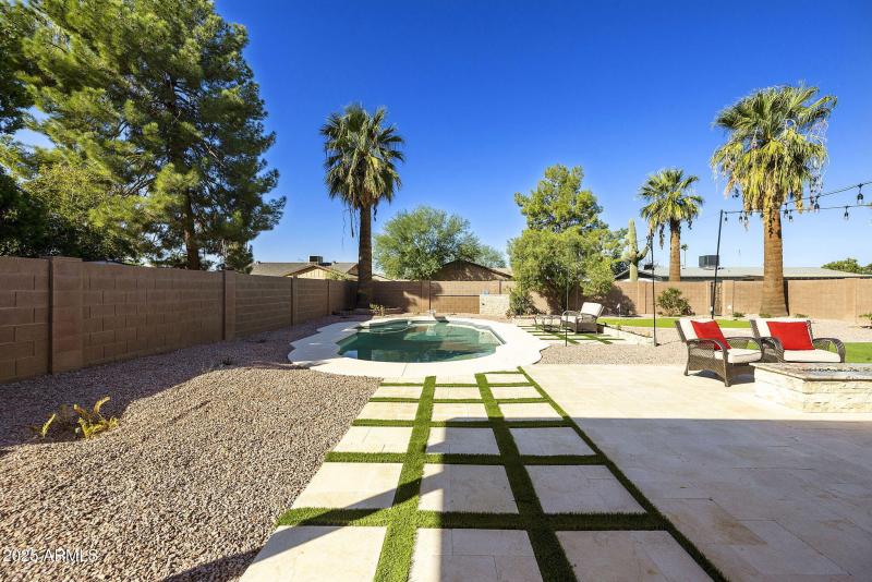 35-web-or-mls-_TM_4978