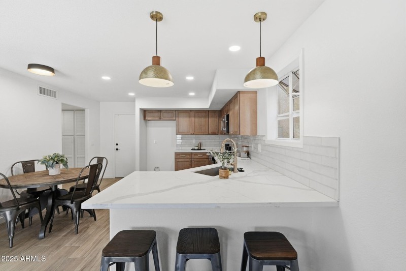 19-web-or-mls-019_ListerPros