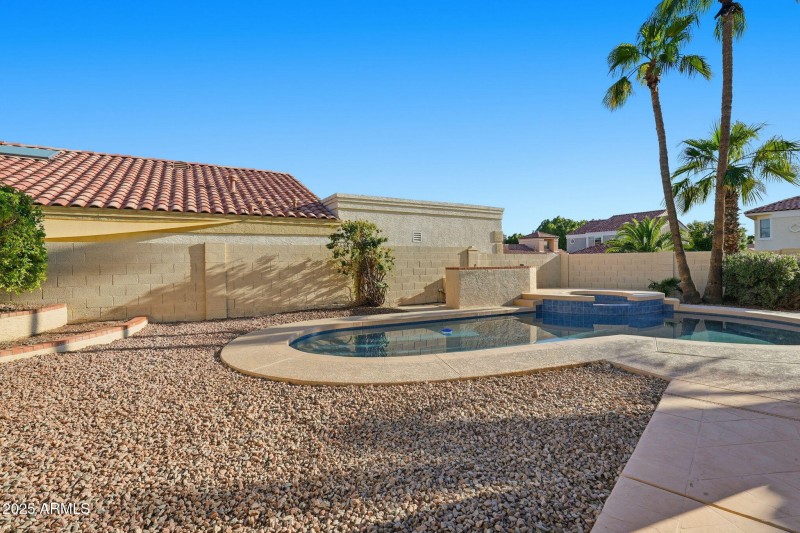 48-web-or-mls-048_ListerPros