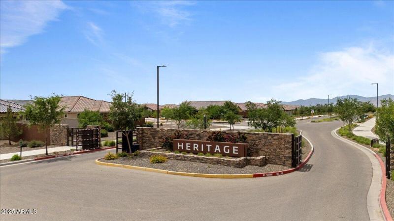 04-DJI_20250512112430_0108_D