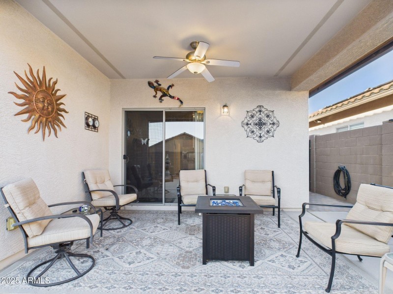 21-web-or-mls-CAM03379G0-PR0161-STILL021