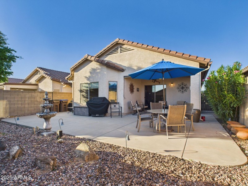 23-web-or-mls-CAM03379G0-PR0161-STILL023