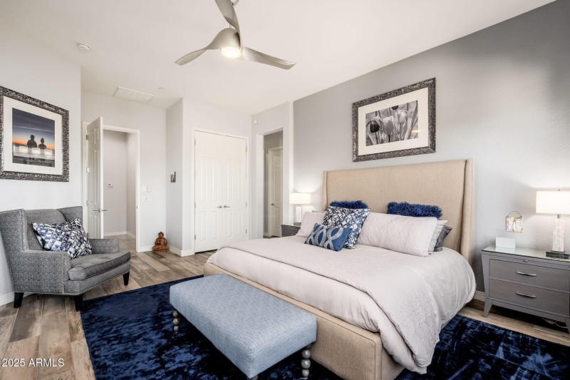 12072 W Desert Mirage Dr - 17