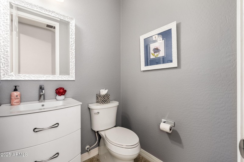 12072 W Desert Mirage Dr - 27