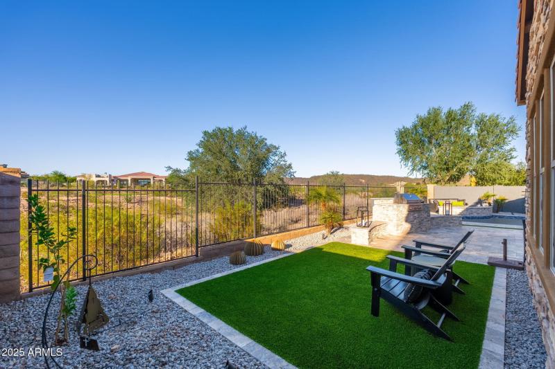 12072 W Desert Mirage Dr - 34