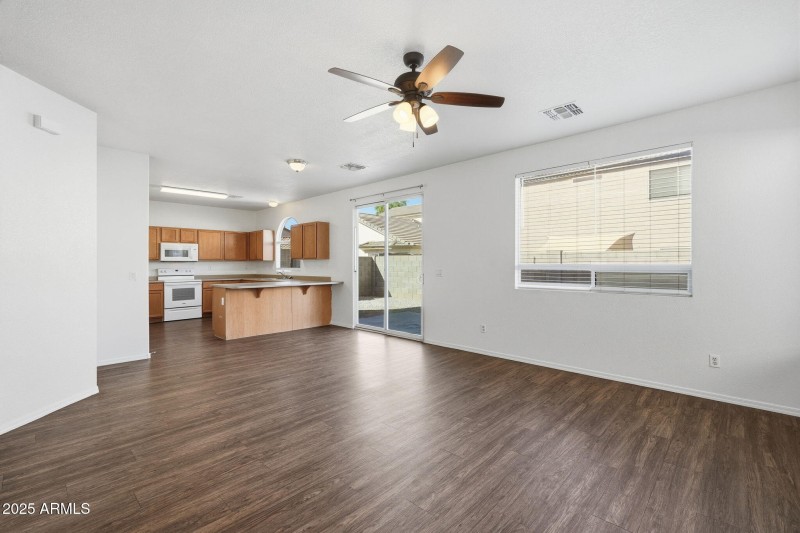 8-web-or-mls-ListerPros_008