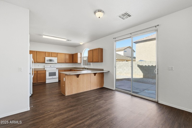 12-web-or-mls-ListerPros_012