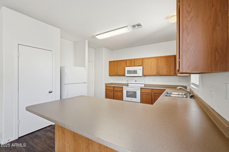 15-web-or-mls-ListerPros_015