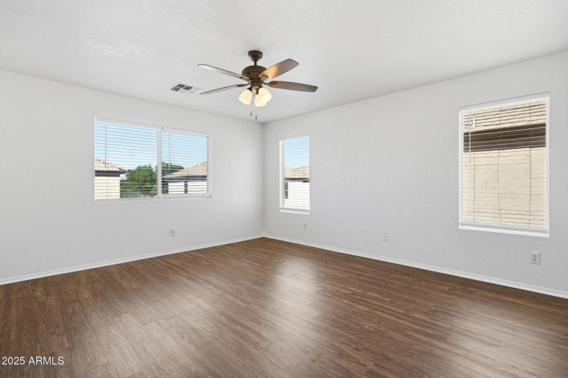 29-web-or-mls-ListerPros_029