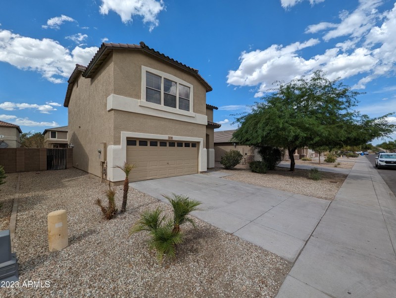 3330 W SAINT ANNE AVE