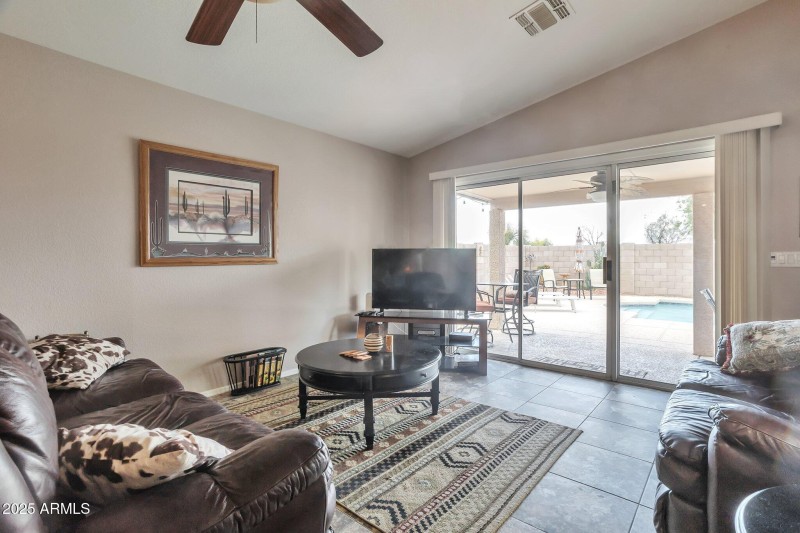 12-web-or-mls-QPT Photo - MEP_7349