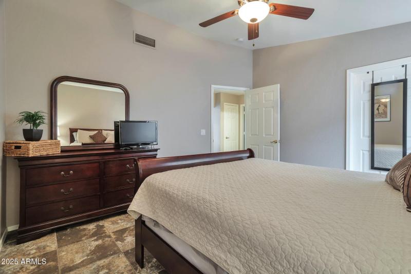 25-web-or-mls-QPT Photo - MEP_7382