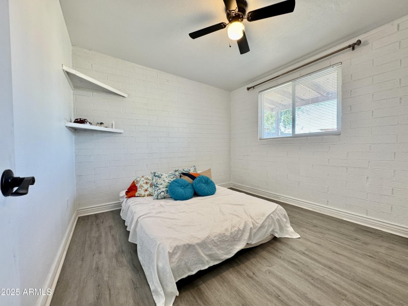 0E0F22E6-811A-45D1-8B43-723B4D9AEEDD_1_2