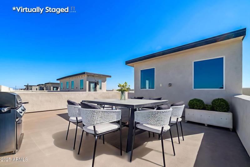 Rooftop Patio Virtual Stage