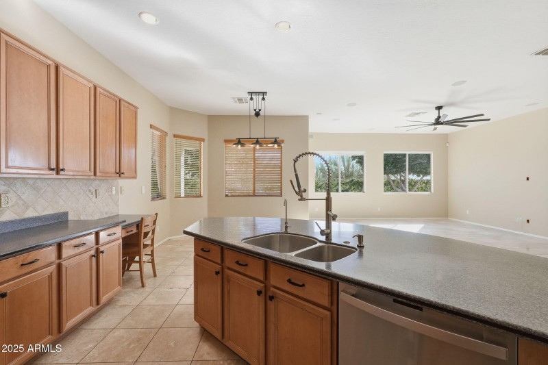 63-web-or-mls-Hannibal Edits-3