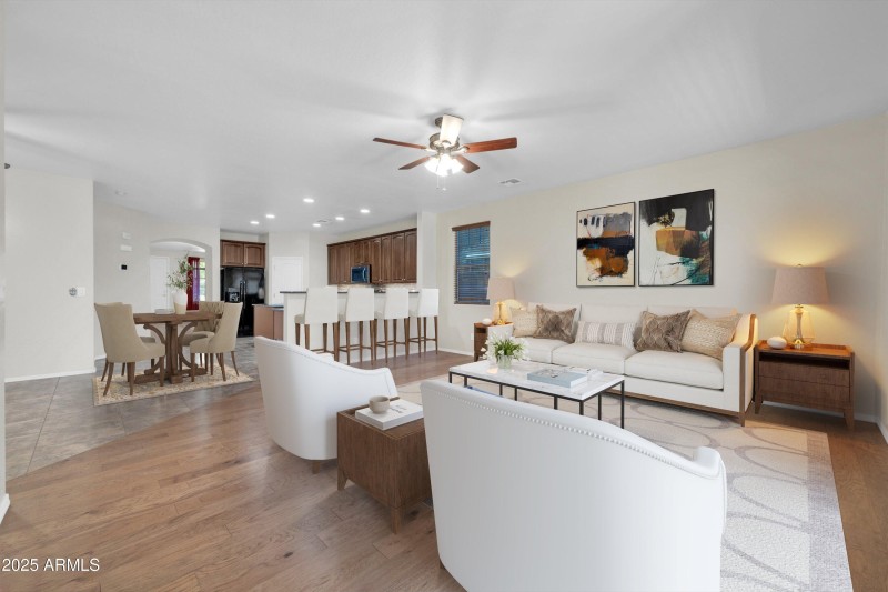 4-Family to Dining Area