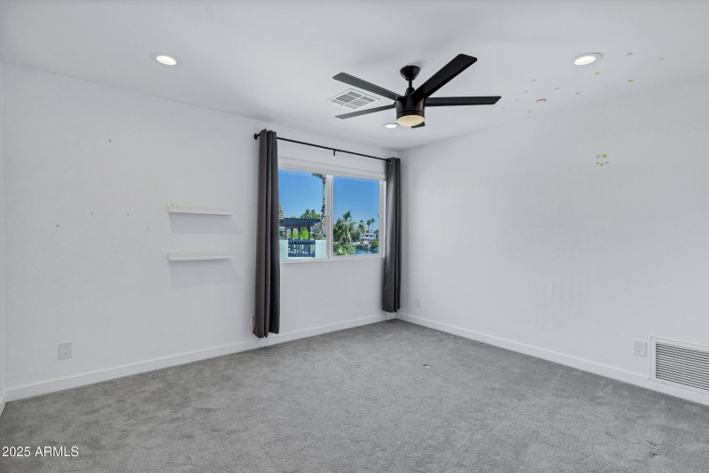 1323 E Whalers Way-28