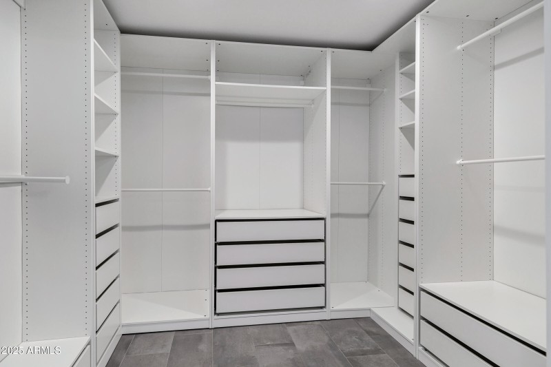 1323 E Whalers Way-39