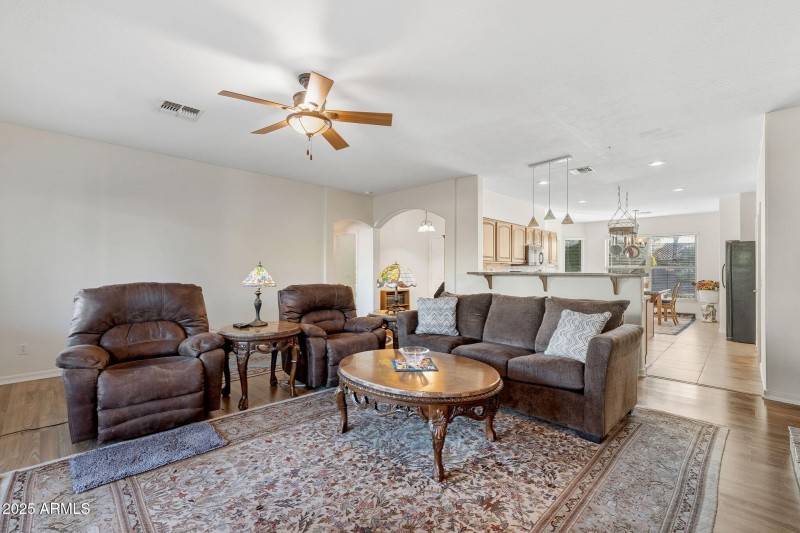 006___3530 E Firestone Dr