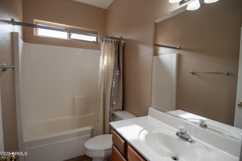 2nd Bathroom