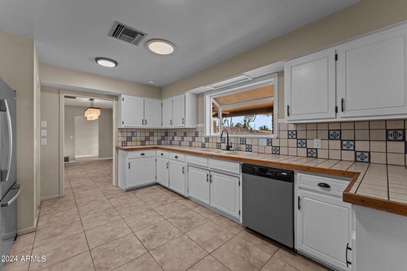 1605 N Little Stonehedge Ranch Rd