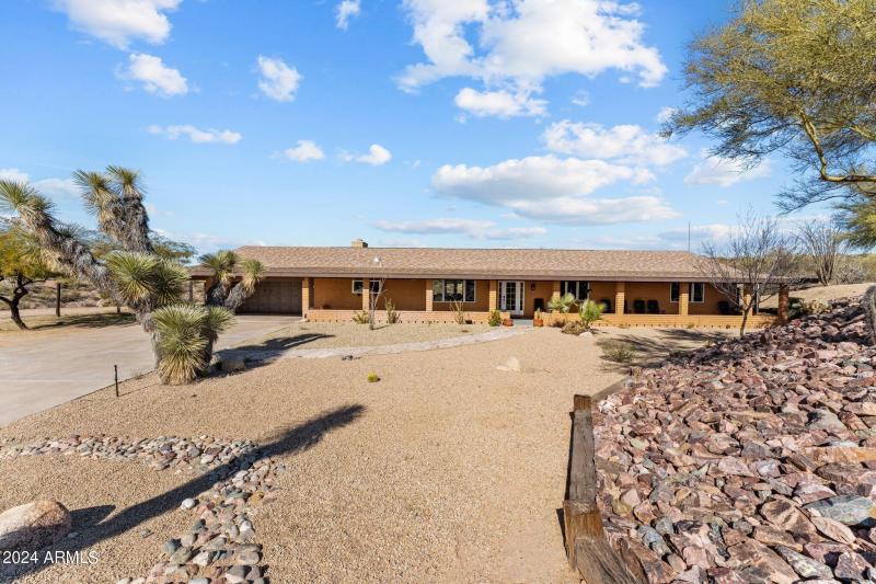 1605 N Little Stonehedge Ranch Rd