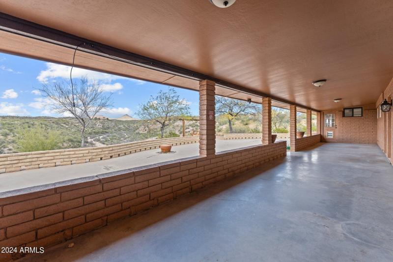 1605 N Little Stonehedge Ranch Rd