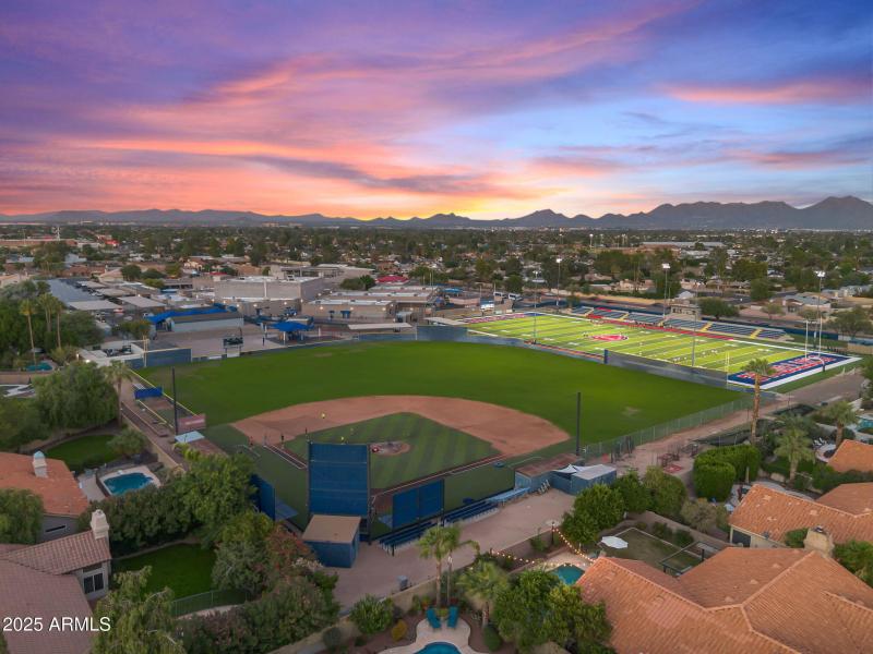 Fun to back this versus houses!