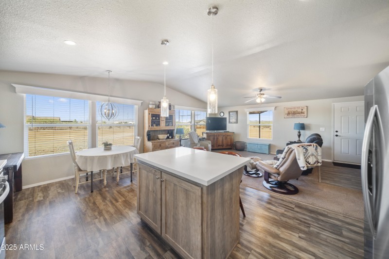 46423 W Trotter00001