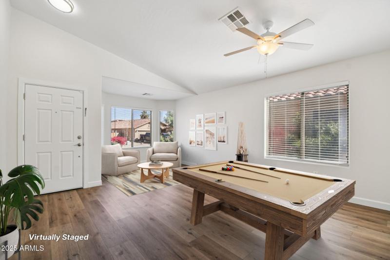 Living room/ Game room