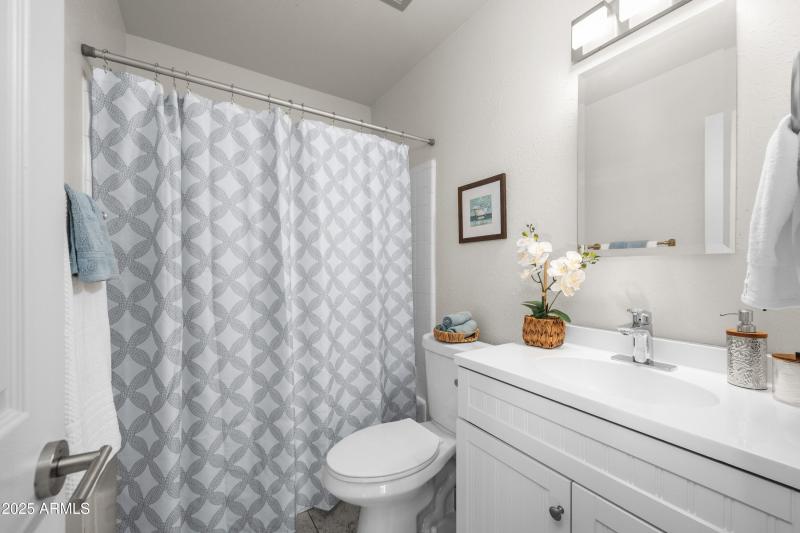 18-6524-S-Newberry-Rd-unit-B-18