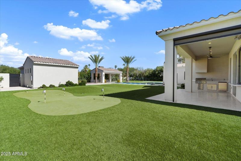 Putting green & back patio