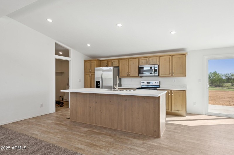 10-web-or-mls-755-n-ralston-rd