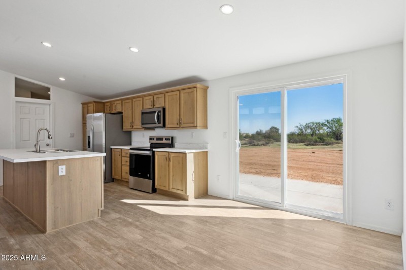 14-web-or-mls-755-n-ralston-rd