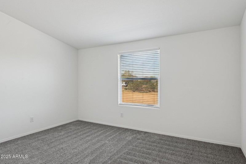 20-web-or-mls-755-n-ralston-rd