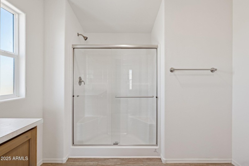 23-web-or-mls-755-n-ralston-rd