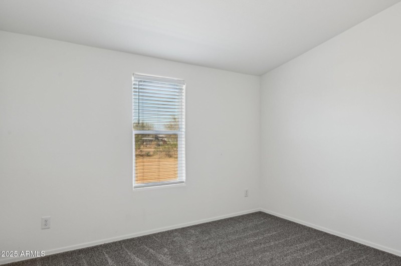 25-web-or-mls-755-n-ralston-rd