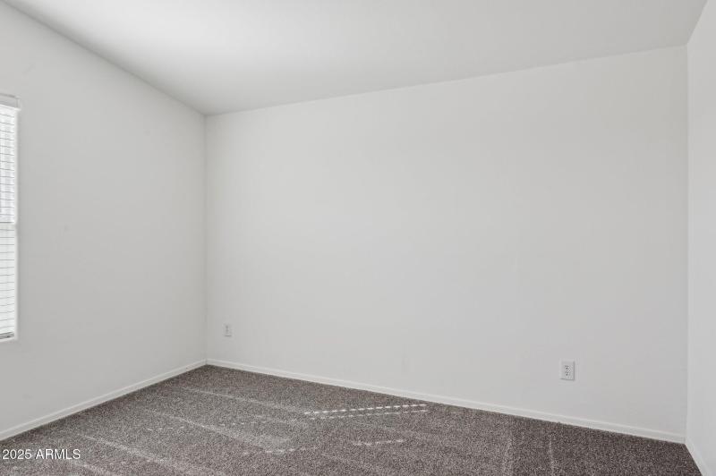 27-web-or-mls-755-n-ralston-rd