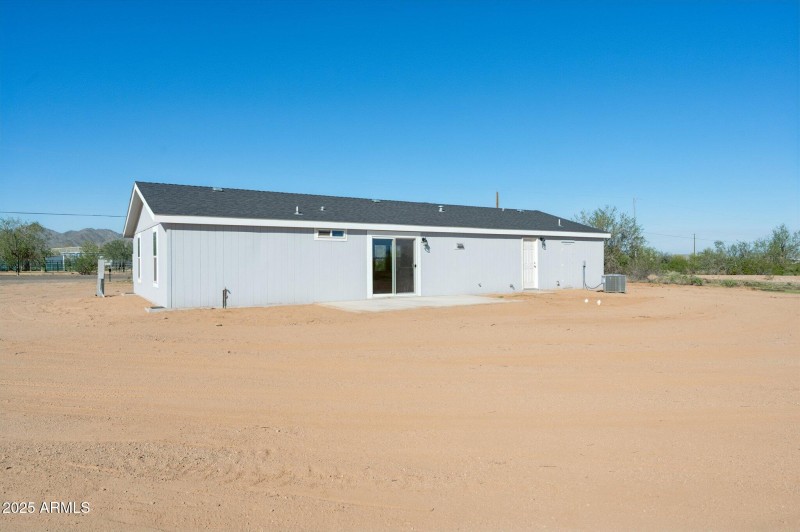 34-web-or-mls-755-n-ralston-rd