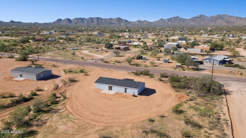 37-web-or-mls-755-n-ralston-rd