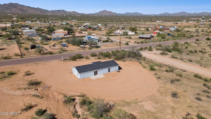 38-web-or-mls-755-n-ralston-rd