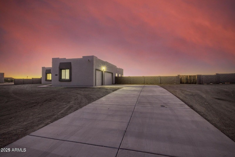 20211129191411406916000000-o