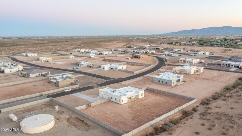 20211129191927181184000000-o